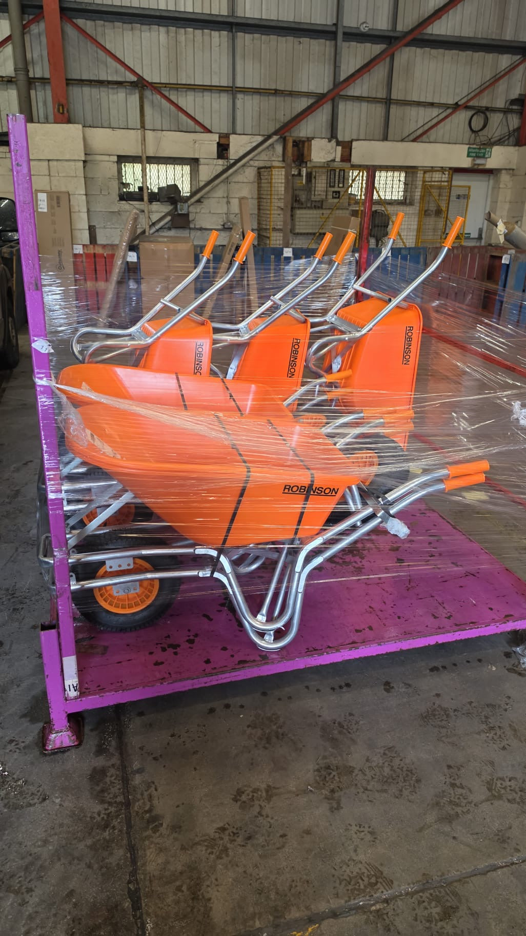 Trade Bundle – 10 Heavy Duty Contractor Wheelbarrows