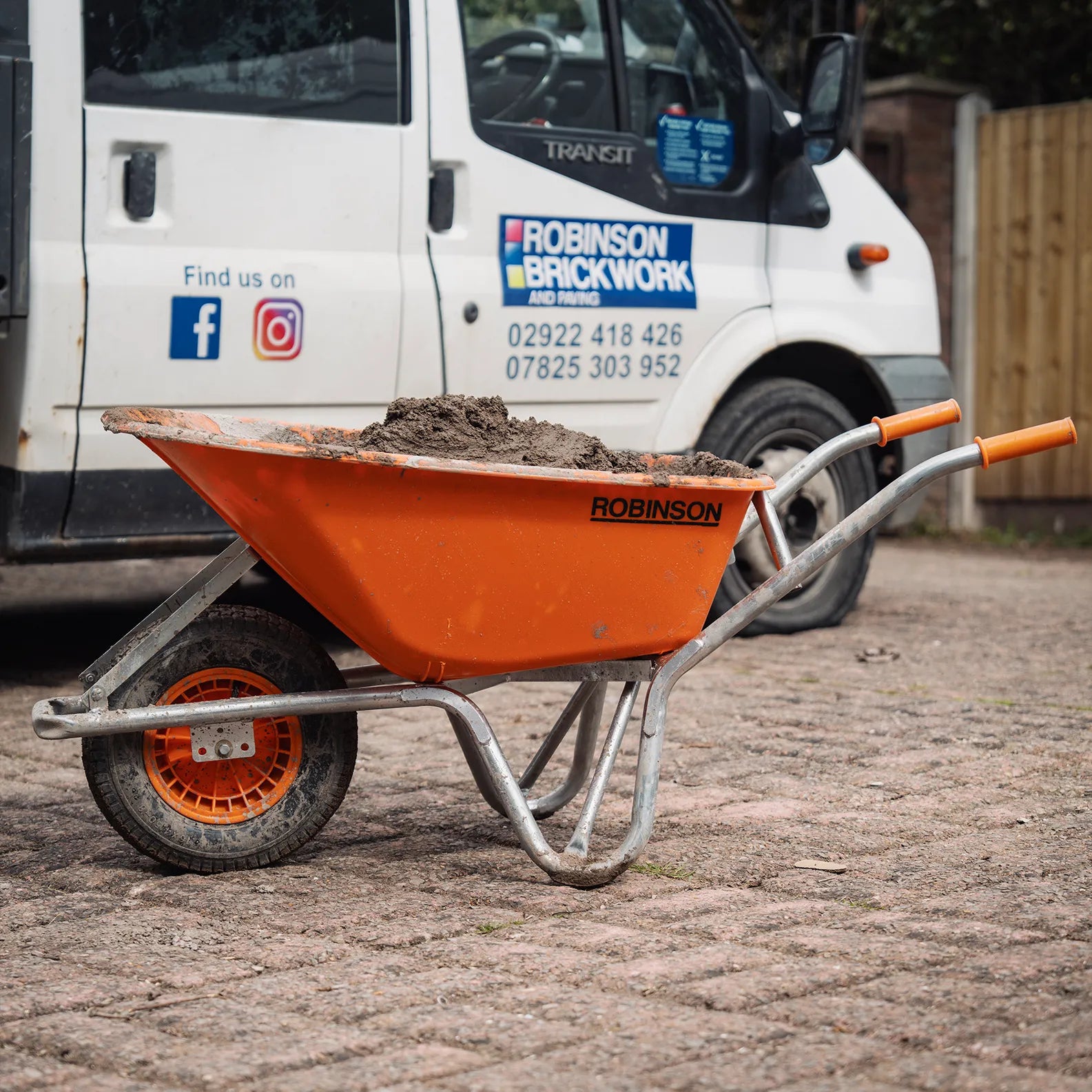 100L Heavy Duty Barrow Main image